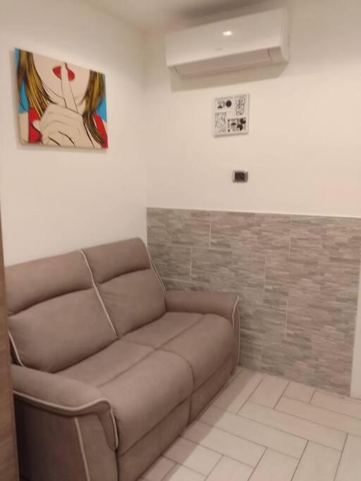 Oltre Me Apartment Bari Bagian luar foto